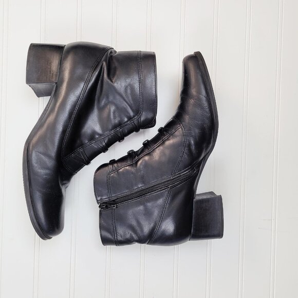 London Fog Ankle Boot Womens Size 8.5 Black Leather Side Zip Witchy Victorian - Picture 10 of 12